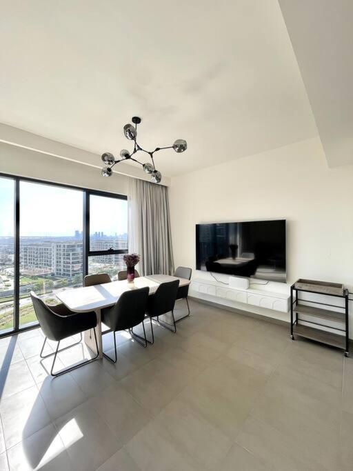 3 Bedrooms + Maids Room, Full Park View Apartment *