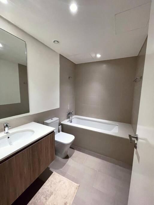 3 Bedrooms + Maids Room, Full Park View *